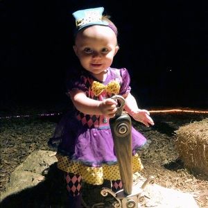 Meet your Posher, Kindra